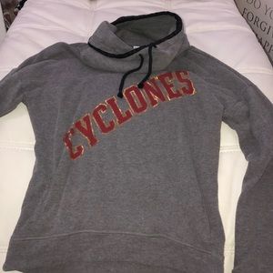 Iowa state cyclones sweat shirt